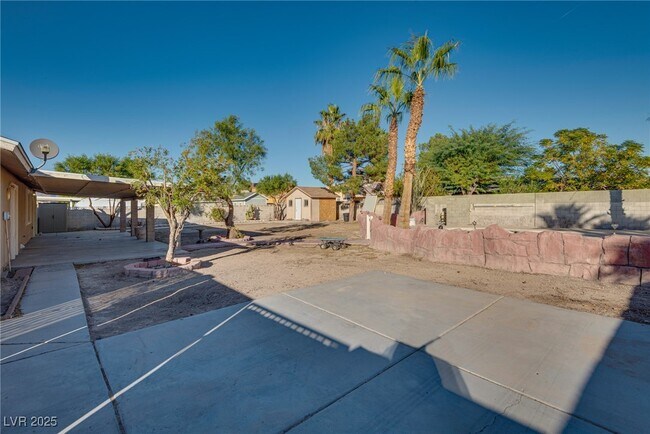 Building Photo - 4628 Pony Express St