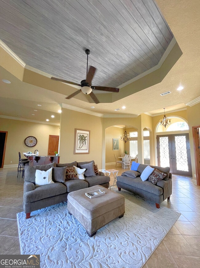 Building Photo - 208 Serpentine Dr