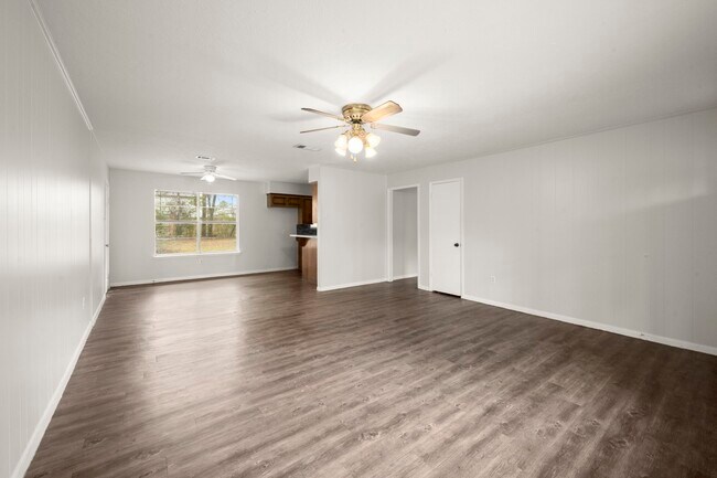 Building Photo - 3699 Piney Point Rd