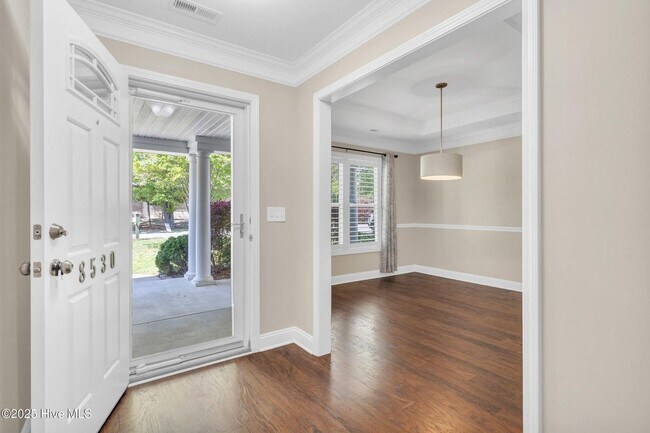Building Photo - 3 Bed 2 Bath w/ a Bonus in Vineyard Plantation!