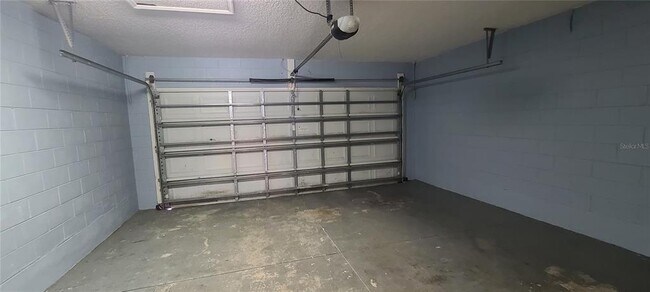 Building Photo - 416 Gannet Ct