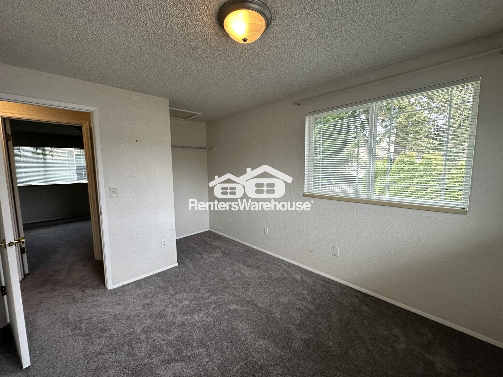 Building Photo - 955 Anacortes Ct NE