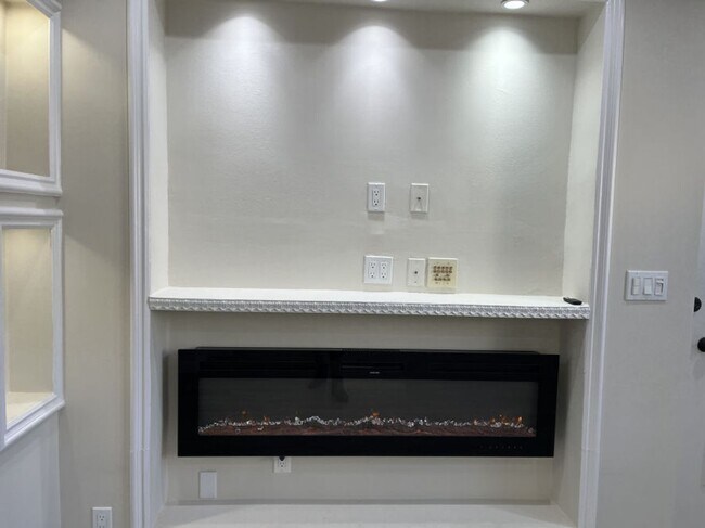 Interior Photo - Courtyard at Cordova