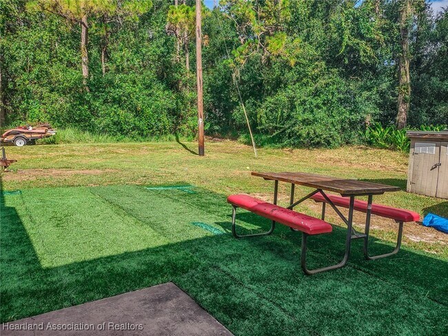 Building Photo - 10512 US-98