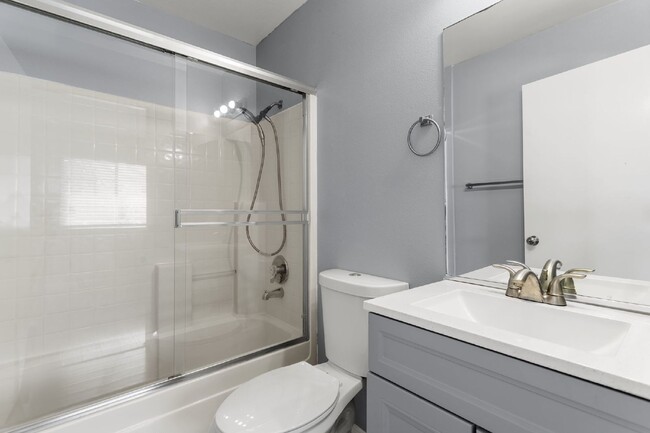 Building Photo - "Experience Perfection: Your Ideal Lifesty...