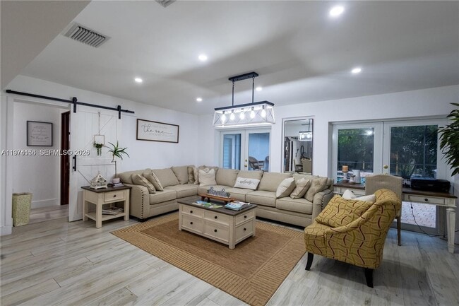 Building Photo - 14500 SW 17th Ct