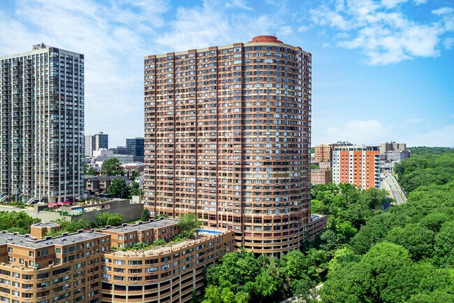 Location! - 100 Old Palisade Rd