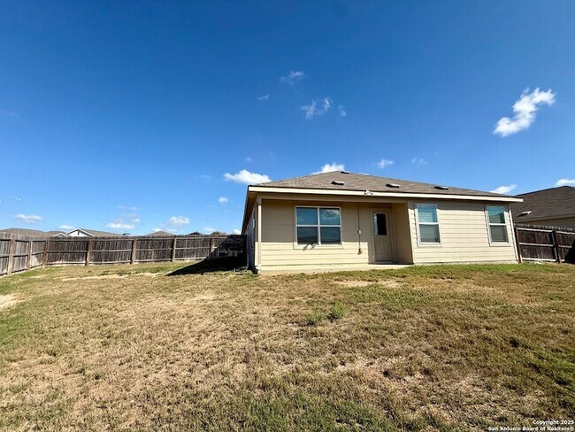 Building Photo - 8127 Glasgow Dr