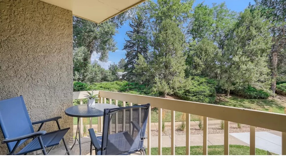 Building Photo - 60 S Boulder Cir