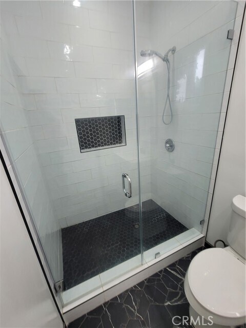 Building Photo - 7103 Yarmouth Ave