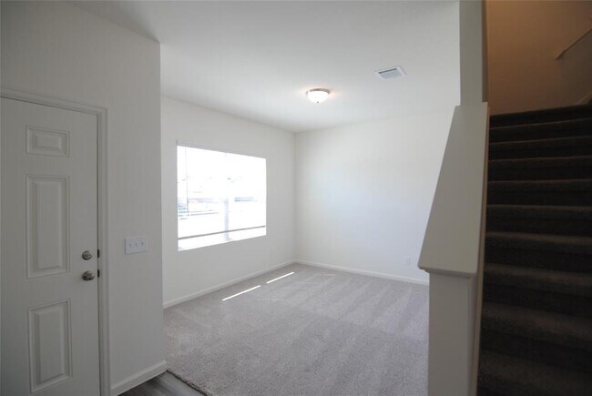 Building Photo - 1033 Lacebark Pne Ln