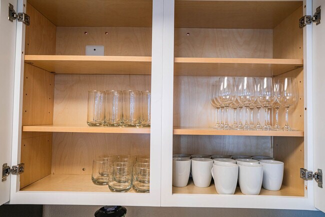 Building Photo - 8550 E McDowell Rd