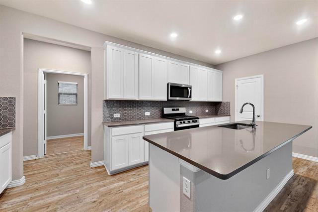 Building Photo - 333 Edmund Ln