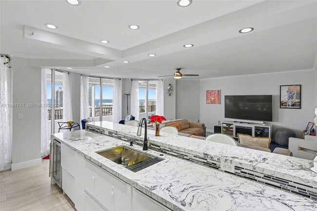 Building Photo - 300 Three Islands Boulevard