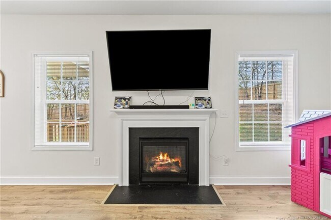 Building Photo - 216 Bunting Dr