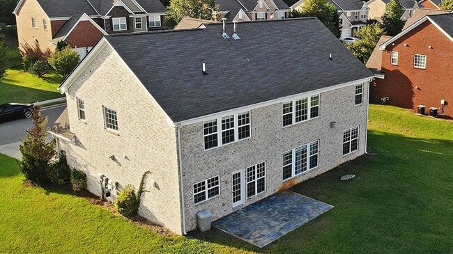 Building Photo - Beautiful 4BR/2.5BA home in the highly sought-after Winterset Woods community!