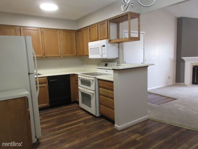 Building Photo - 2 br, 2 bath Condo - 3320 S Ammons St #6-201