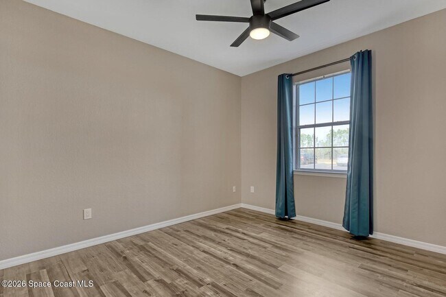Building Photo - 1747 Sophias Dr