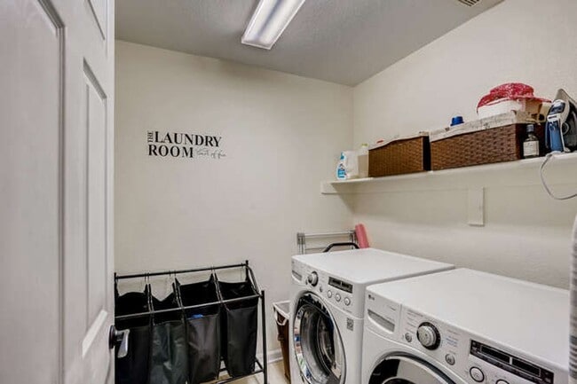 Building Photo - Evolve Real Estate: Meticulous Executive 4...
