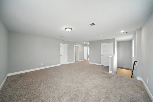 Building Photo - 32943 Turning Springs Dr