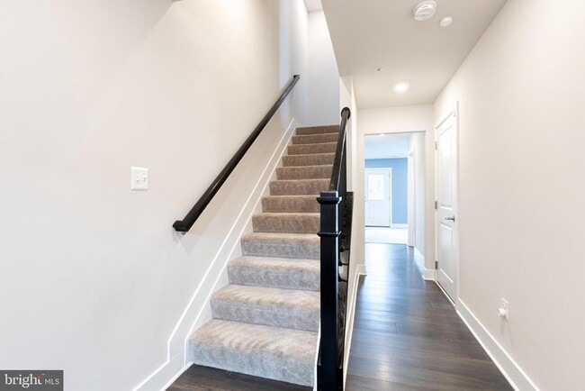 Building Photo - 2006 Ivory Brook Rd