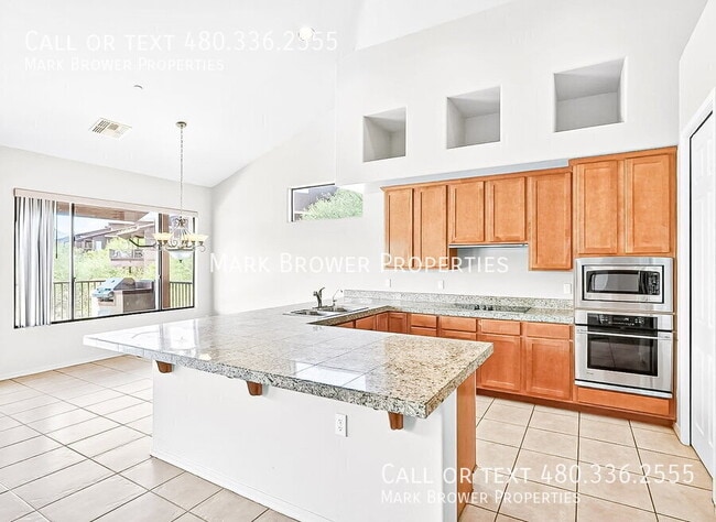 Building Photo - 16315 E Links Dr