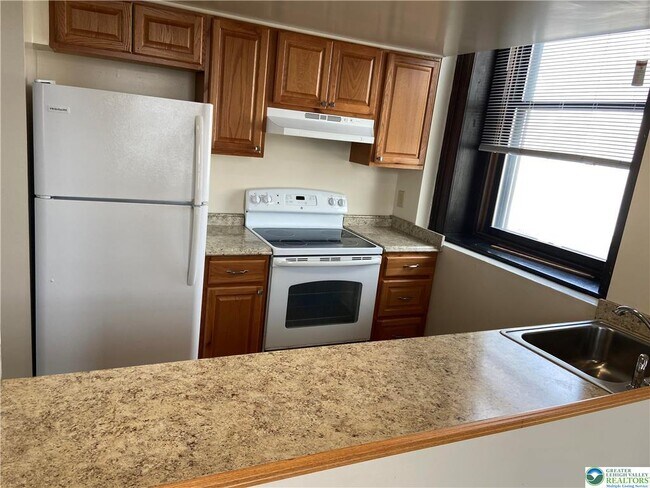 Building Photo - 1236 Washington St