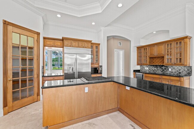 Building Photo - 3250 Palm Beach Point Blvd