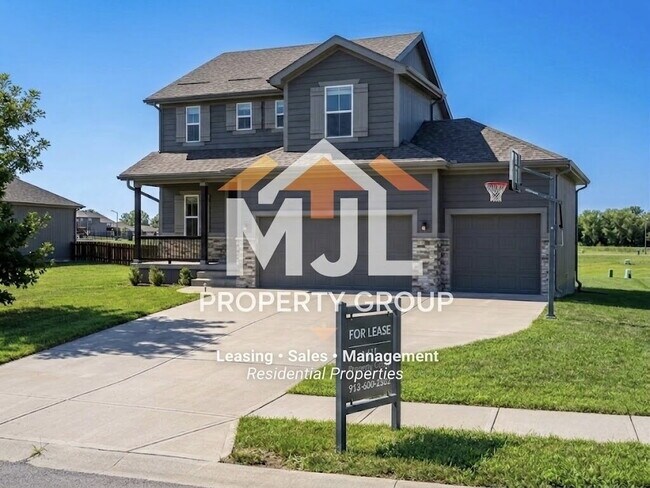 Building Photo - Beautiful 4 Bedroom/ 3.5 Bath Home In Belton!