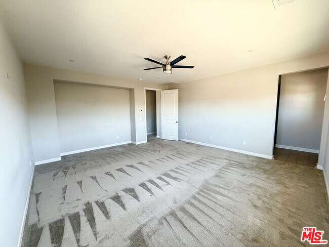 Building Photo - 27641 Trawler Ct