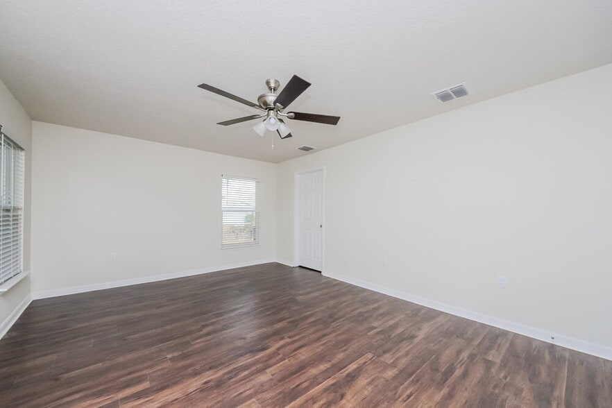 Building Photo - 938 Nancy Ct