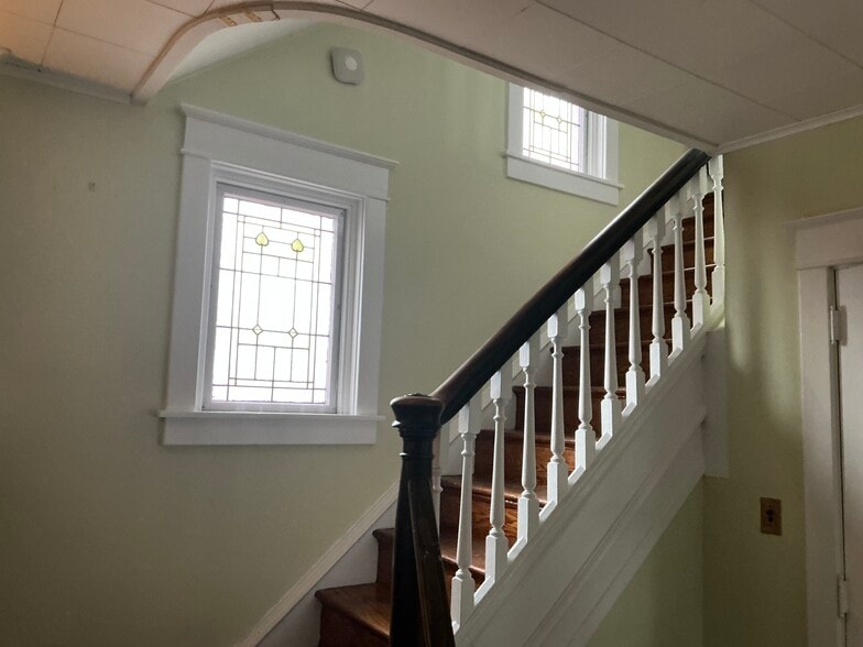 Stairs - 303 E 19th St
