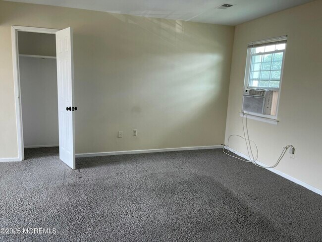Building Photo - 236 Sawmill Rd