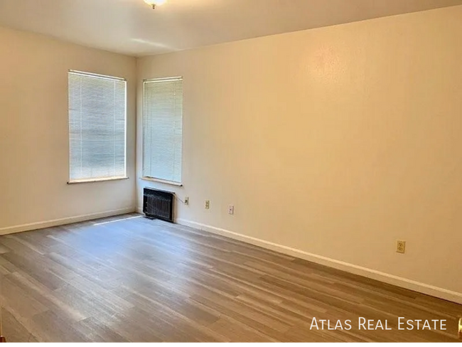 Building Photo - 2172 35th Ave Ct