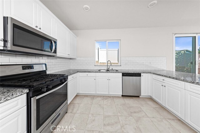 Building Photo - 11640 Eldridge Ave