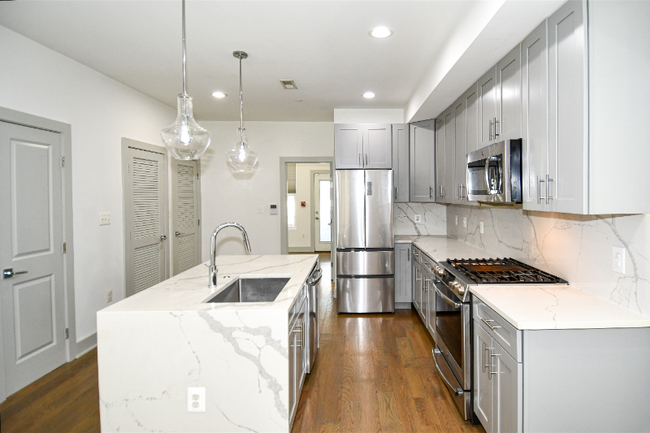 Building Photo - 1632 K St NW