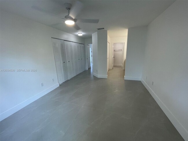 Building Photo - 3325 NW 79th Way