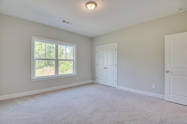 Building Photo - 1015 Sluice Gate Dr