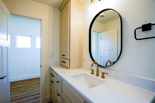 Building Photo - 108 Cardinal Wds