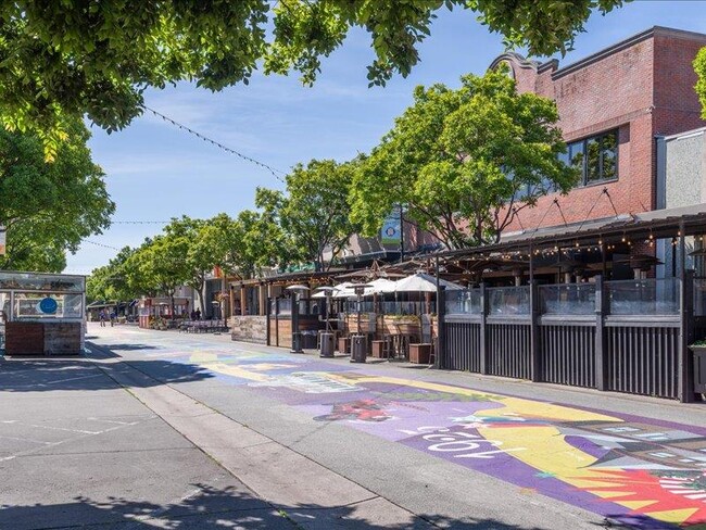 Building Photo - 1311 Woodland Ave