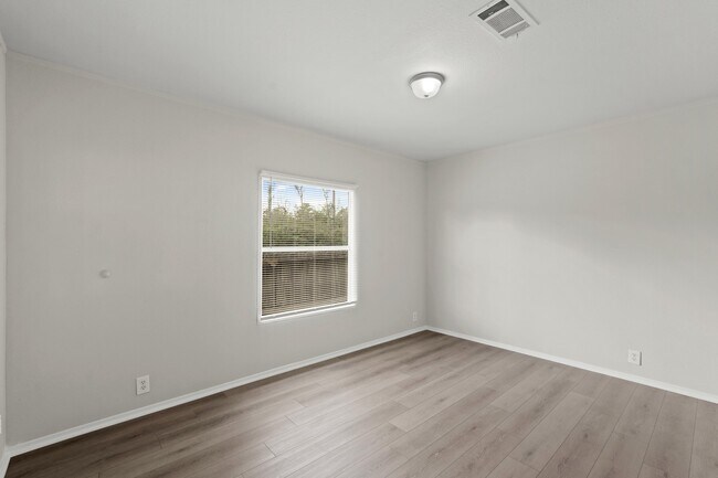 Building Photo - 11703 Greenglen Dr