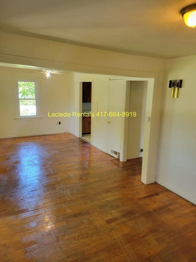 Building Photo - DECEMBER SPECIAL   $1000 RENT AND $1000 DEPOSIT!!!! 3 BEDROOM 1 BATH HOUSE FOR RENT