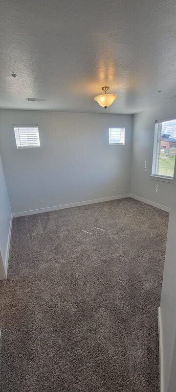 Building Photo - 13536 Poole Dr
