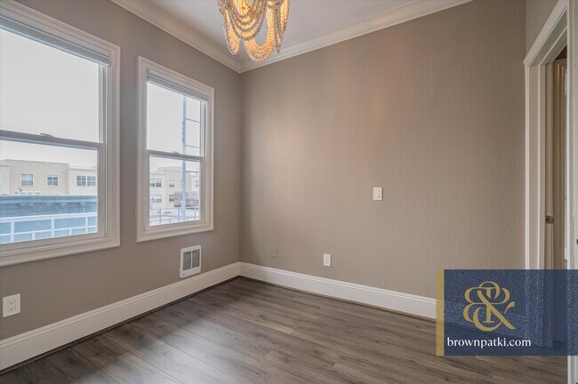 Building Photo - 520 Natoma St