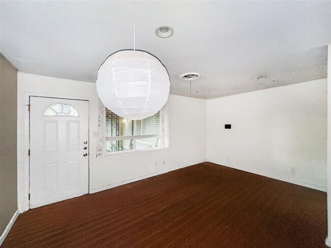 Building Photo - 2309 Alta Vista Ave