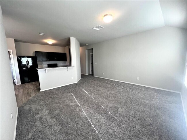 Building Photo - 1314 Travertine Pl