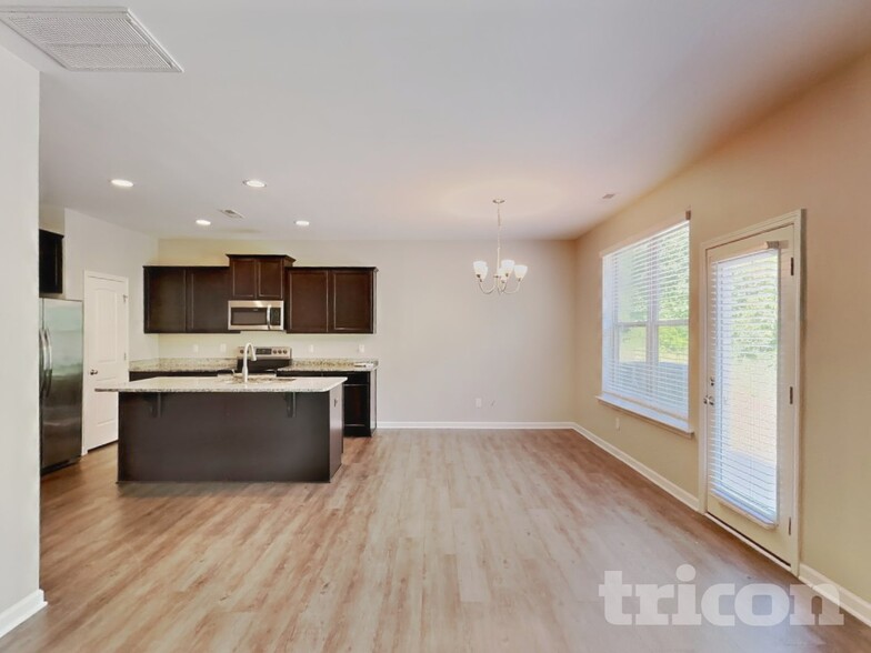 Building Photo - 169 Pamlico Dr