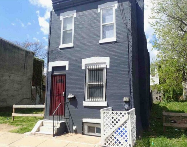 Primary Photo - 3144 N Carlisle St