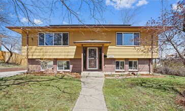Building Photo - AMAZING 5 Bed 2 Bath Single Family Home in South Boulder!