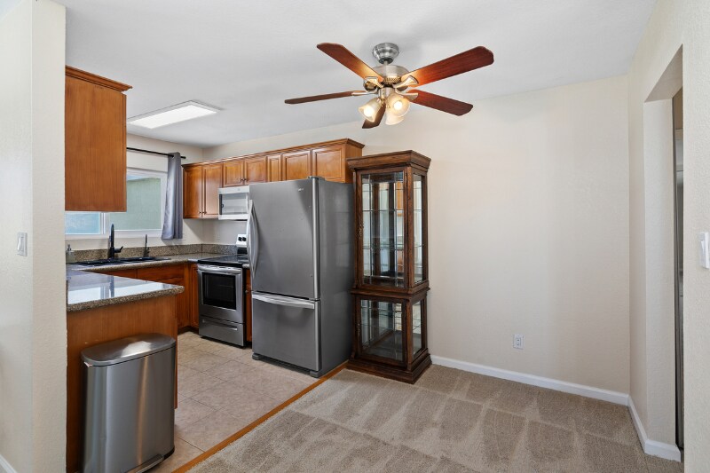 Building Photo - 6602 Beadnell Way